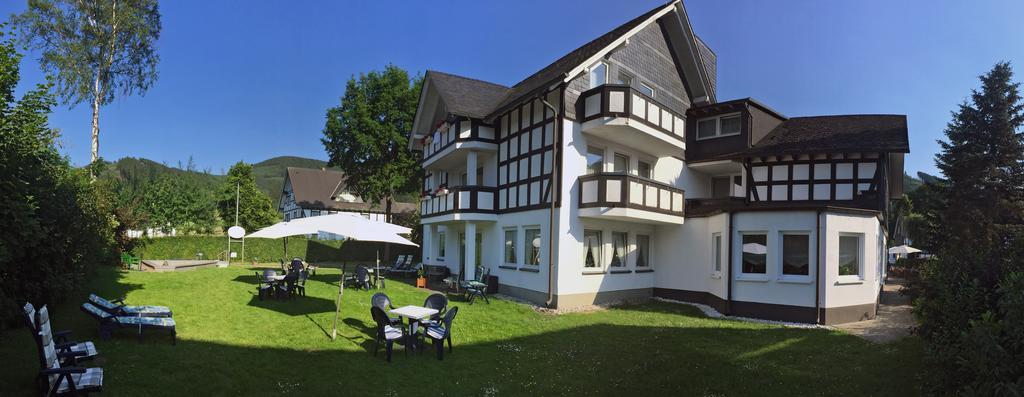 Hotel Flurschuetz Lennestadt Exteriör bild