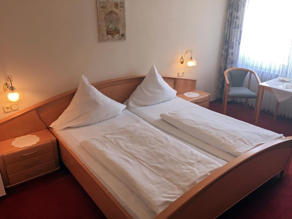Hotel Flurschuetz Lennestadt Rum bild